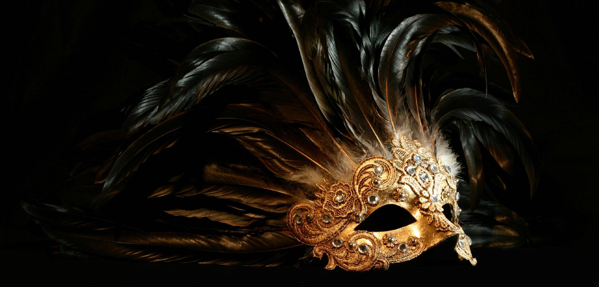masquerade ball 1920x920