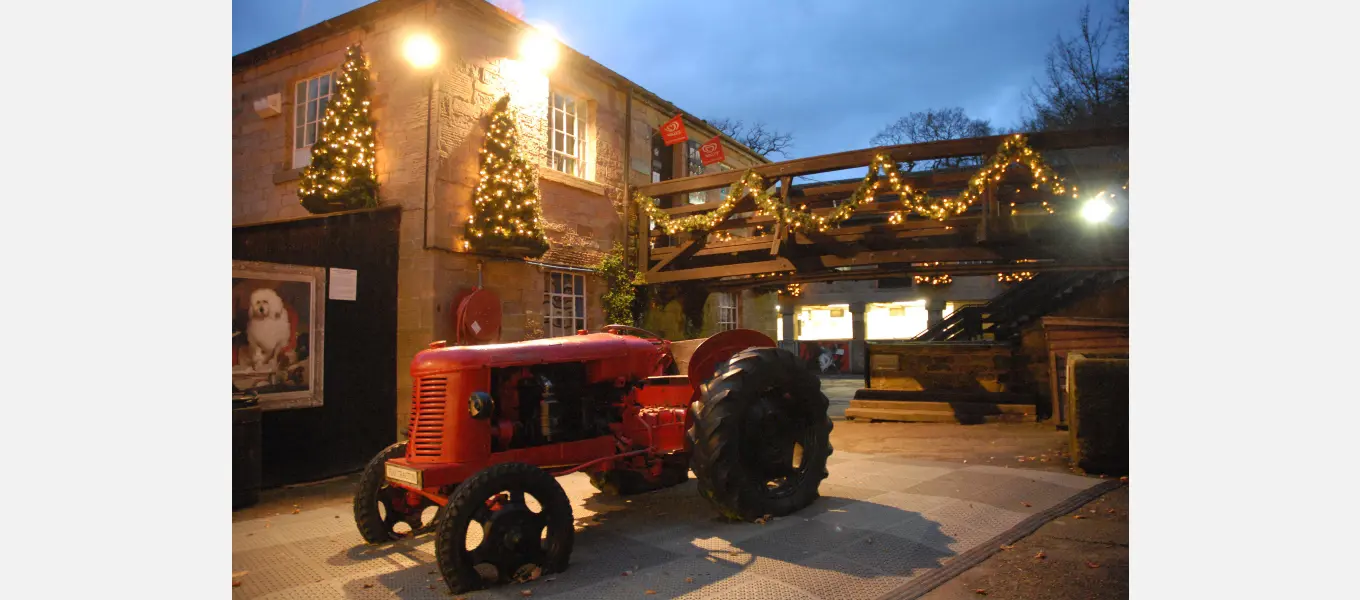 We can't wait to welcome you this Christmas