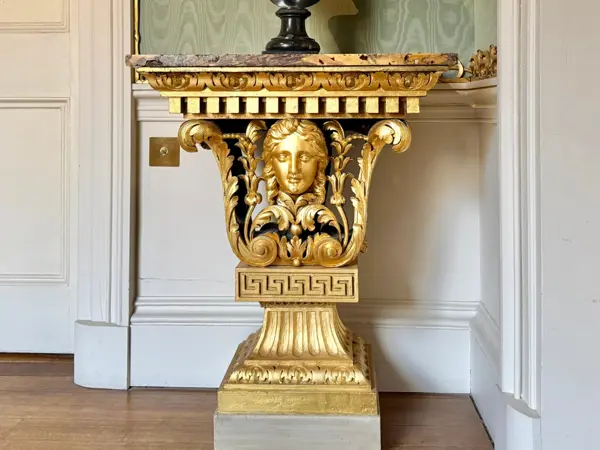 In Plain Sight: Pier Table Kent