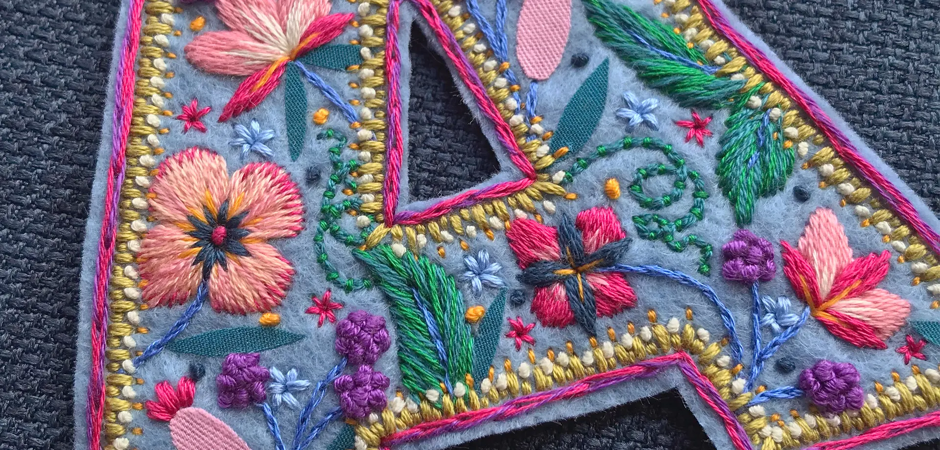 Decorative letter embroidery workshop 