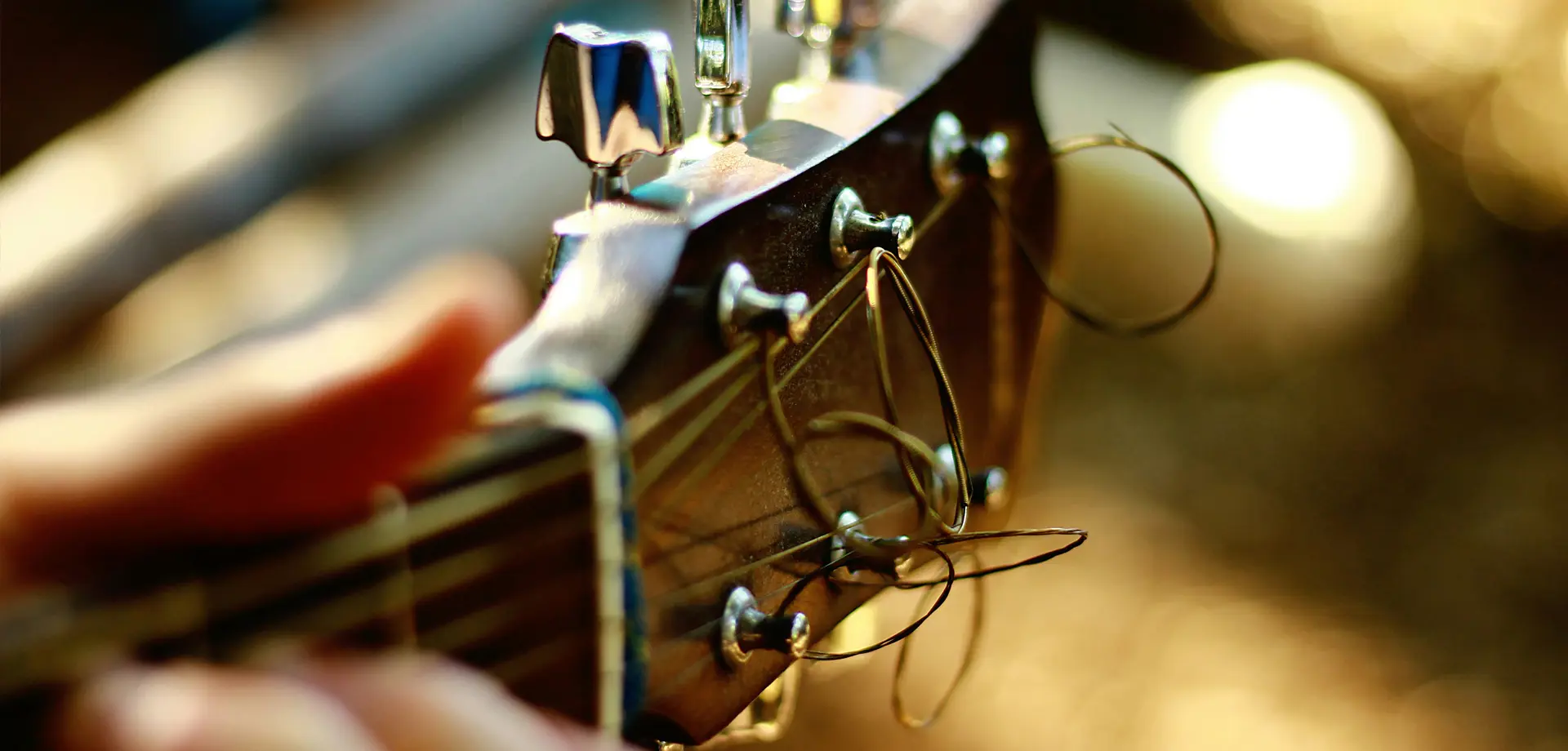 Live Music at Peak Village